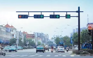 交通雙（shuāng）懸臂信號（hào）燈杆
