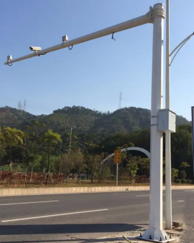 道路（lù）監控立杆